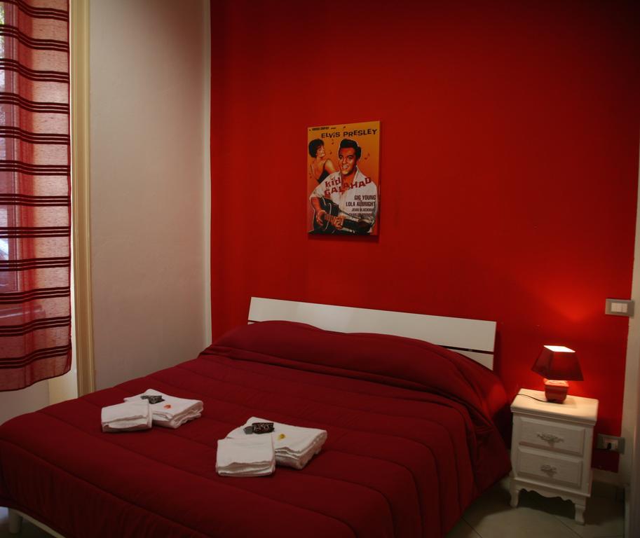 B&B Al Centro Di Palermo Exterior photo